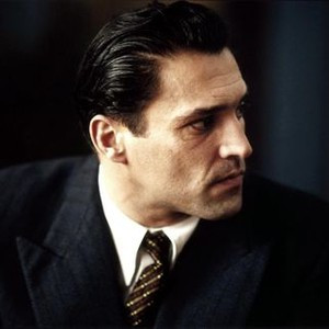VastineB's tweet photo. French Actor Jean-Pierre Martins.
(first saw him playing prize fighter Marcel Cerdan with Marion Cotillard in La Vie En Rose (2007).
#Sexymen #FrenchFilms #EdithPiaf #FrenchMen #HistoricalFilms #Biographies