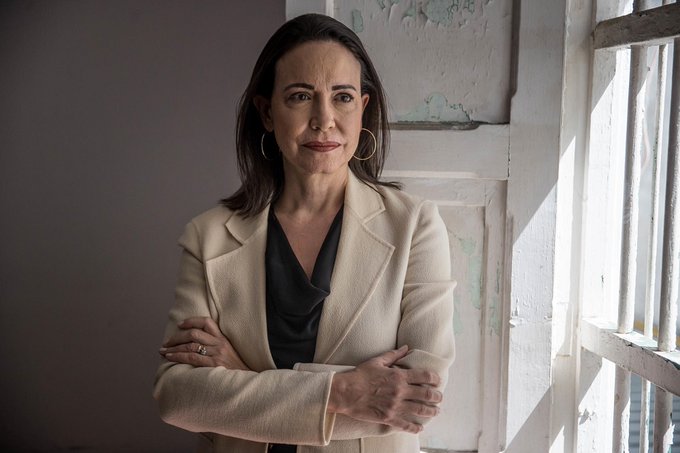 Elperiodiquito's tweet photo. #Venezuela María Corina Machado pide a los "comanditos" de campaña estar activos para manifestaciones https://t.co/VWoC9vQl5F https://t.co/Npq3VGx5HL