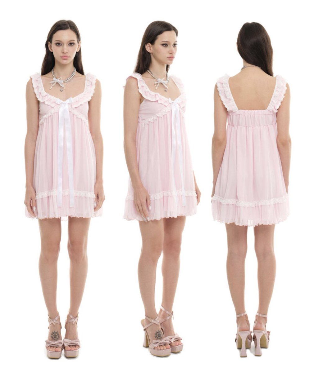 lapafaits's tweet photo. every girl needs these dresses from noasanno ෆ https://t.co/A20vJ92jiD