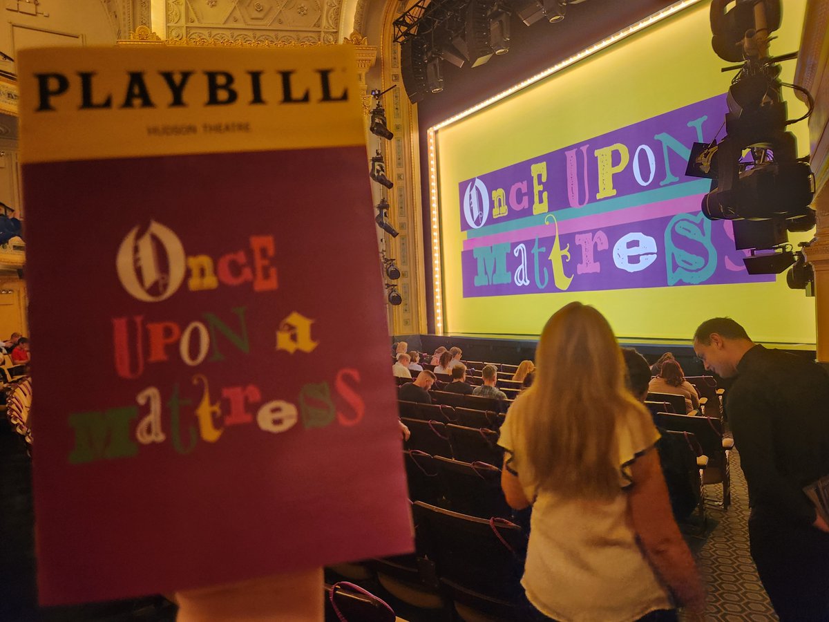 S_Zauderer's tweet image. Excitement is building for the #FirstPreview #TonightsBill