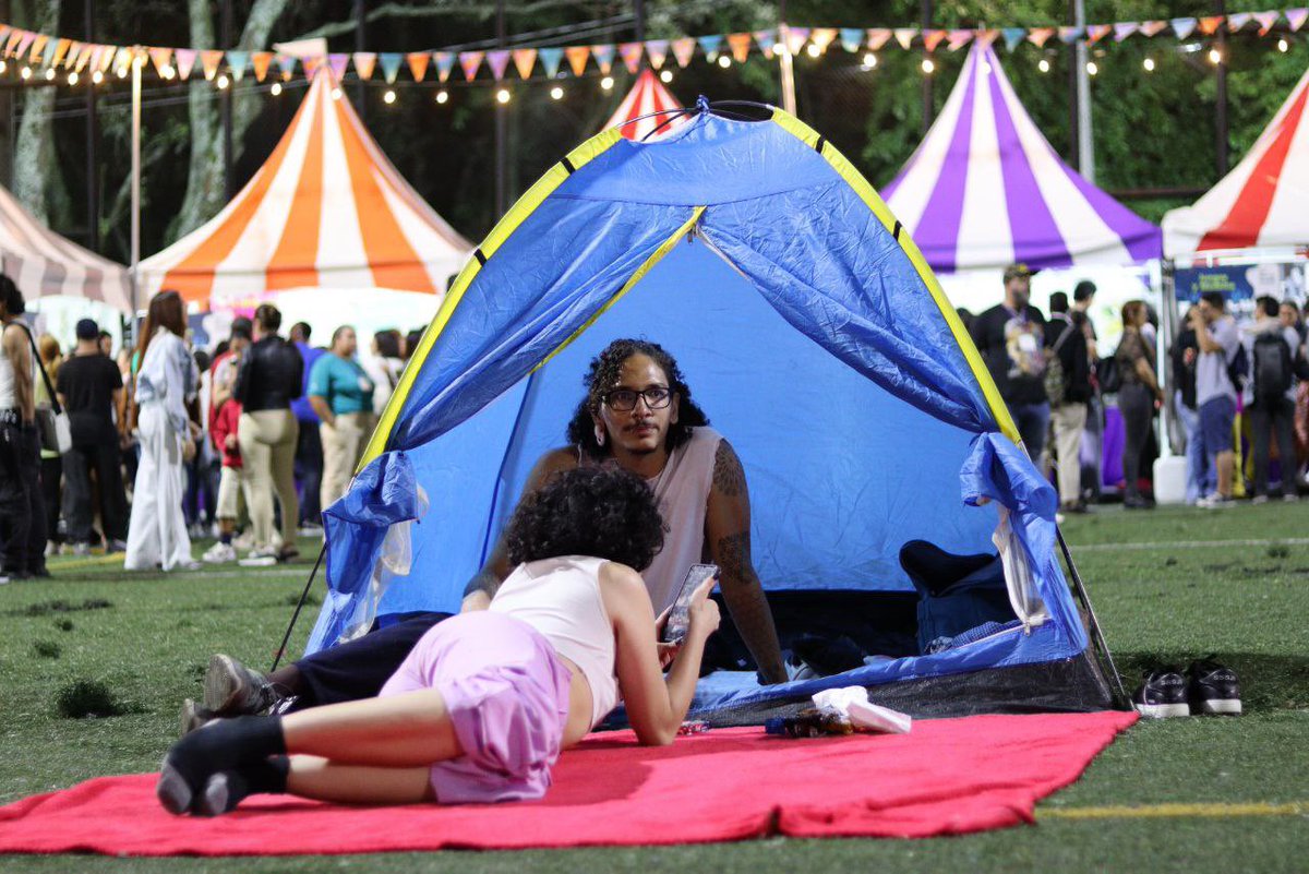 Fiesta del Libro tweet media