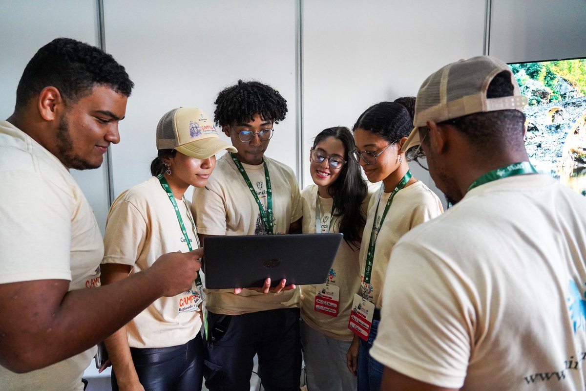 #Campus48 | Hoy se consolidaron las propuestas que desde la ciencia, tecnología e innovación permiten abordar retos asociados al #GaleónSanJosé. En los 'Laboracampus', los profesionales de alto nivel conocieron las investigaciones y aportaron sus conocimientos para enriquecerlas.