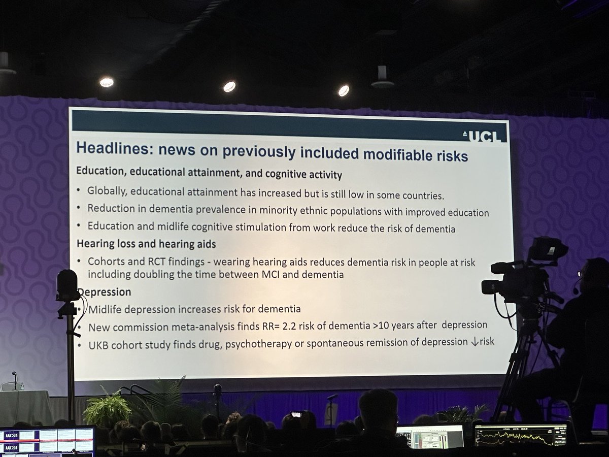 GenBrainOrg's tweet image. And in reference to midlife depression, it appears that no matter how a person manages to treat their depression (antidepressants, therapy, etc), the results are the same: less dementia risk later in life. 14/18
