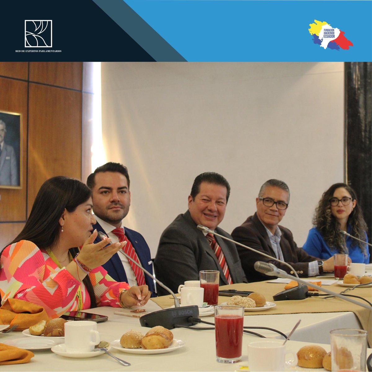 ParlamentarioEC's tweet photo. Resaltamos la importancia de fortalecer y profesionalizar al personal asesor de la @AsambleaEcuador 

@umet_edu_ec https://t.co/6lbcUguOoF