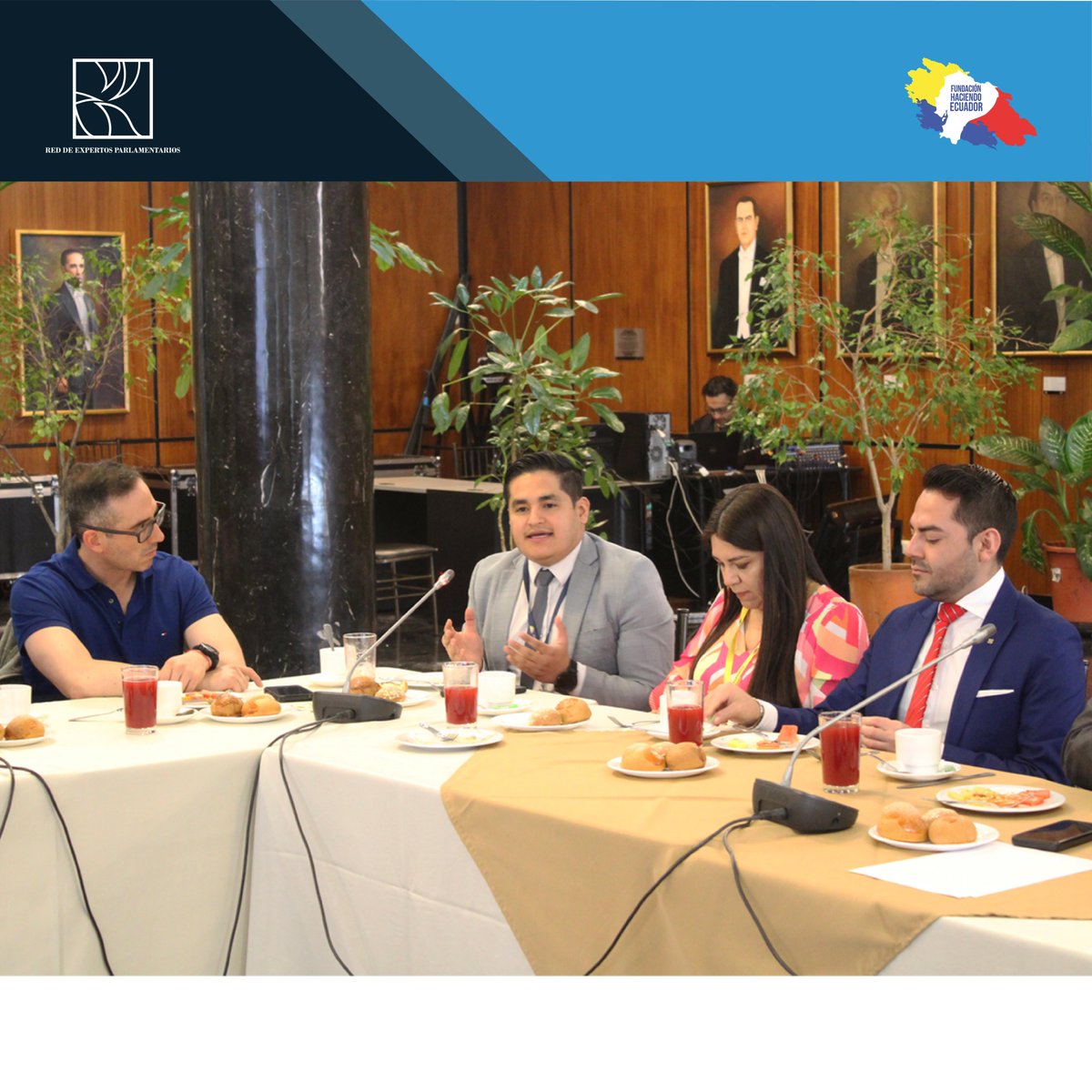 ParlamentarioEC's tweet photo. Resaltamos la importancia de fortalecer y profesionalizar al personal asesor de la @AsambleaEcuador 

@umet_edu_ec https://t.co/6lbcUguOoF