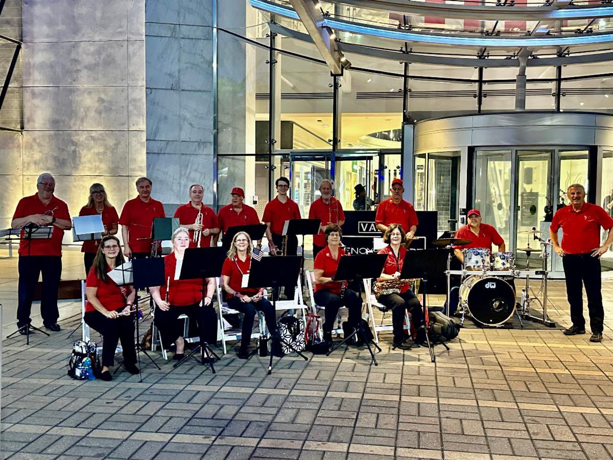Do you have an upcoming event? Our Pep Band performs at weddings, birthday parties, retirement parties, parades, and so much more! 

Send us an email at info@redcoatalumniband.com to learn more. 

#godawgs #ugaredcoatband