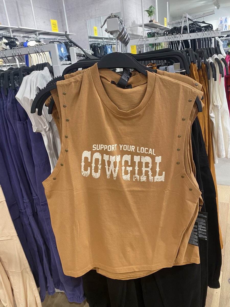 NEW CHALLENGE draw boothill wearing this