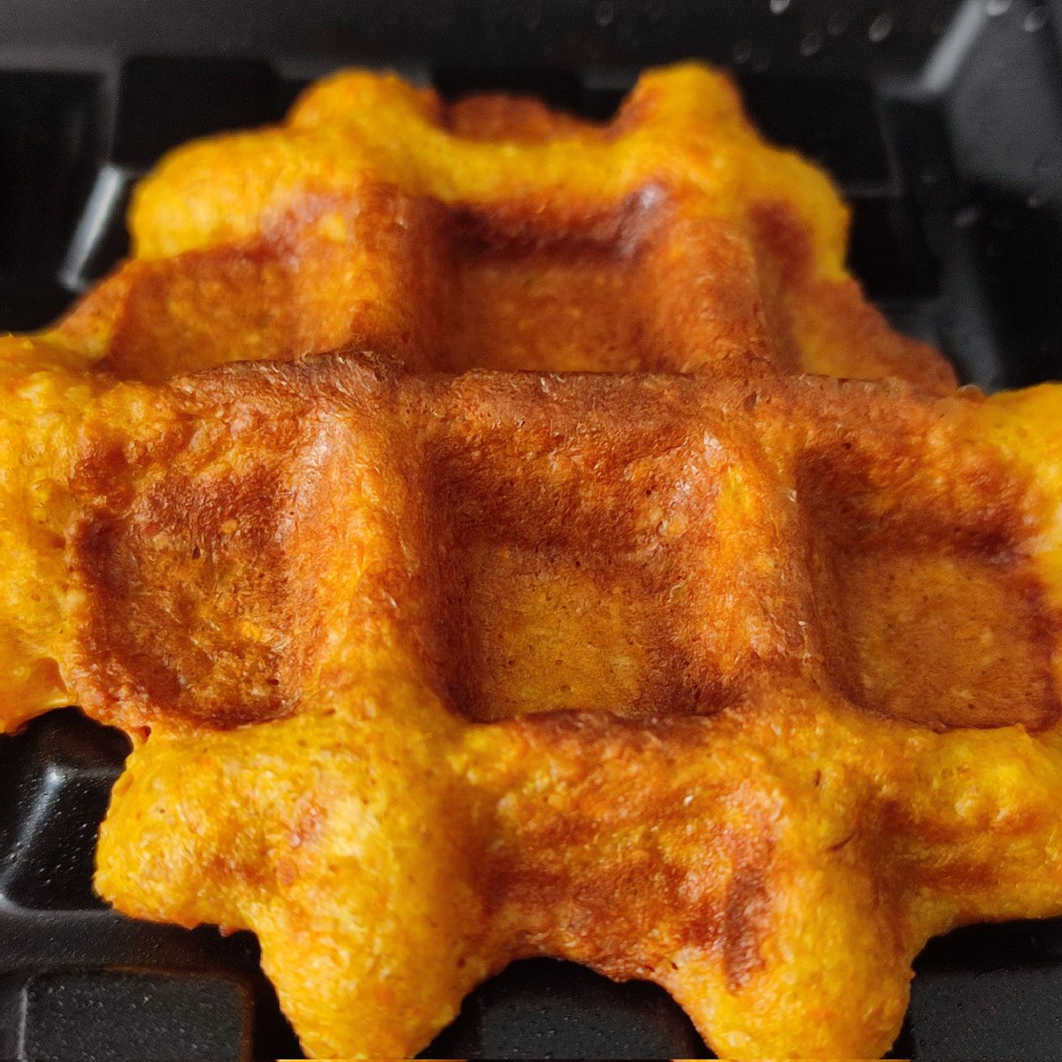 KESITO: Gofre de zanahoria kesito-angeles.blogspot.com/2024/08/gofre-…