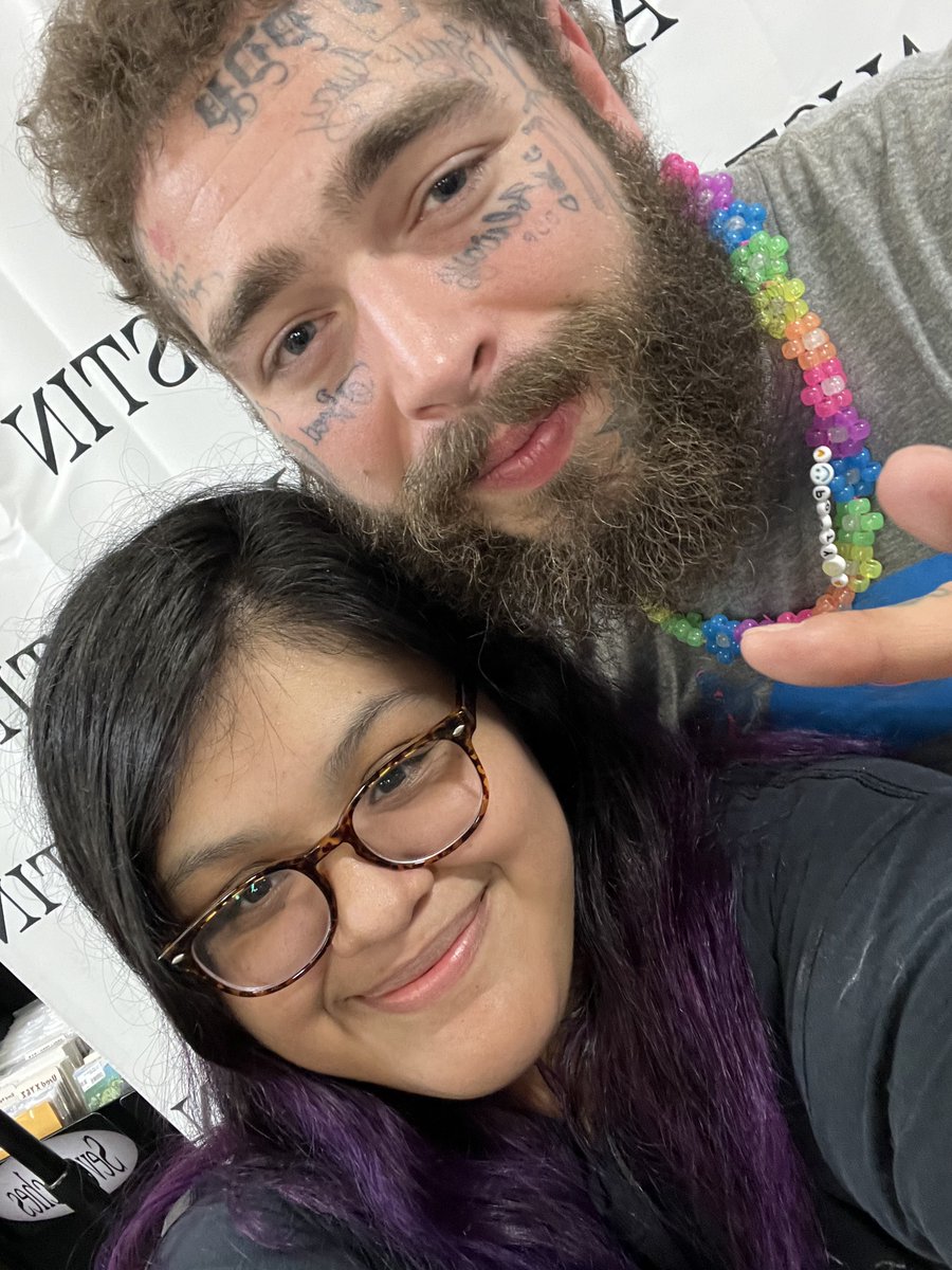 simpforposty's tweet photo. anyways gotta have this pinned on this account <33 me and my bestie! https://t.co/j9TZaQD71q