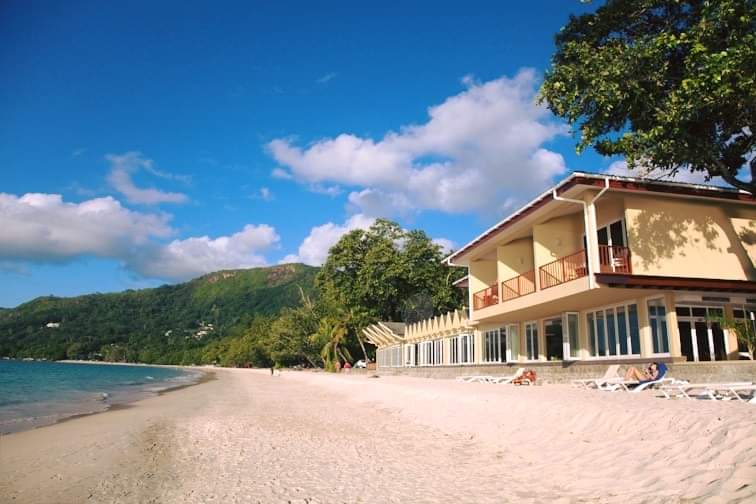 TAGTravel_Za's tweet photo. 🌞Sunny Seychelles Island break-away awaits!
quote@hashtagholidays.co.za
+27117595100
#travel4u #islanddreams #seychellesmagic #seychellesislands #hashtagholidays #septemberdeals #augustdreams #booknow #hellotravellers #newdestinations https://t.co/8qnjI2dsh0