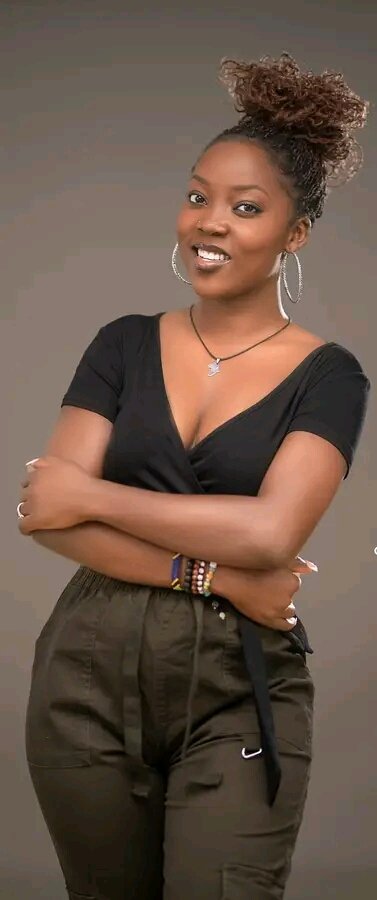 umpawards's tweet photo. Beauty and Talent in @Leslie_265 that is True definition on 2in1❤️

New release🚨
Leslie Moyo - Siza Ife feat @mfumu 👇
https://t.co/8fUQM7sWFR https://t.co/oub82p5D0B