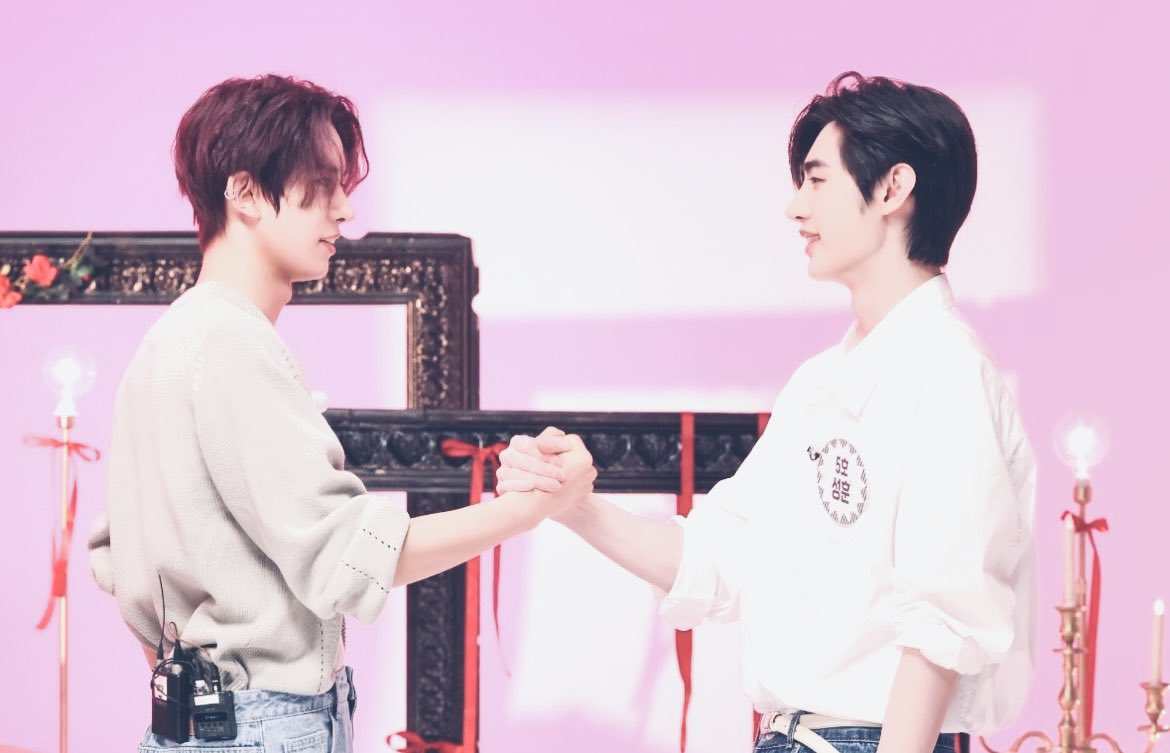 𝝑𝝔𝐵𝒢sells || tweet media