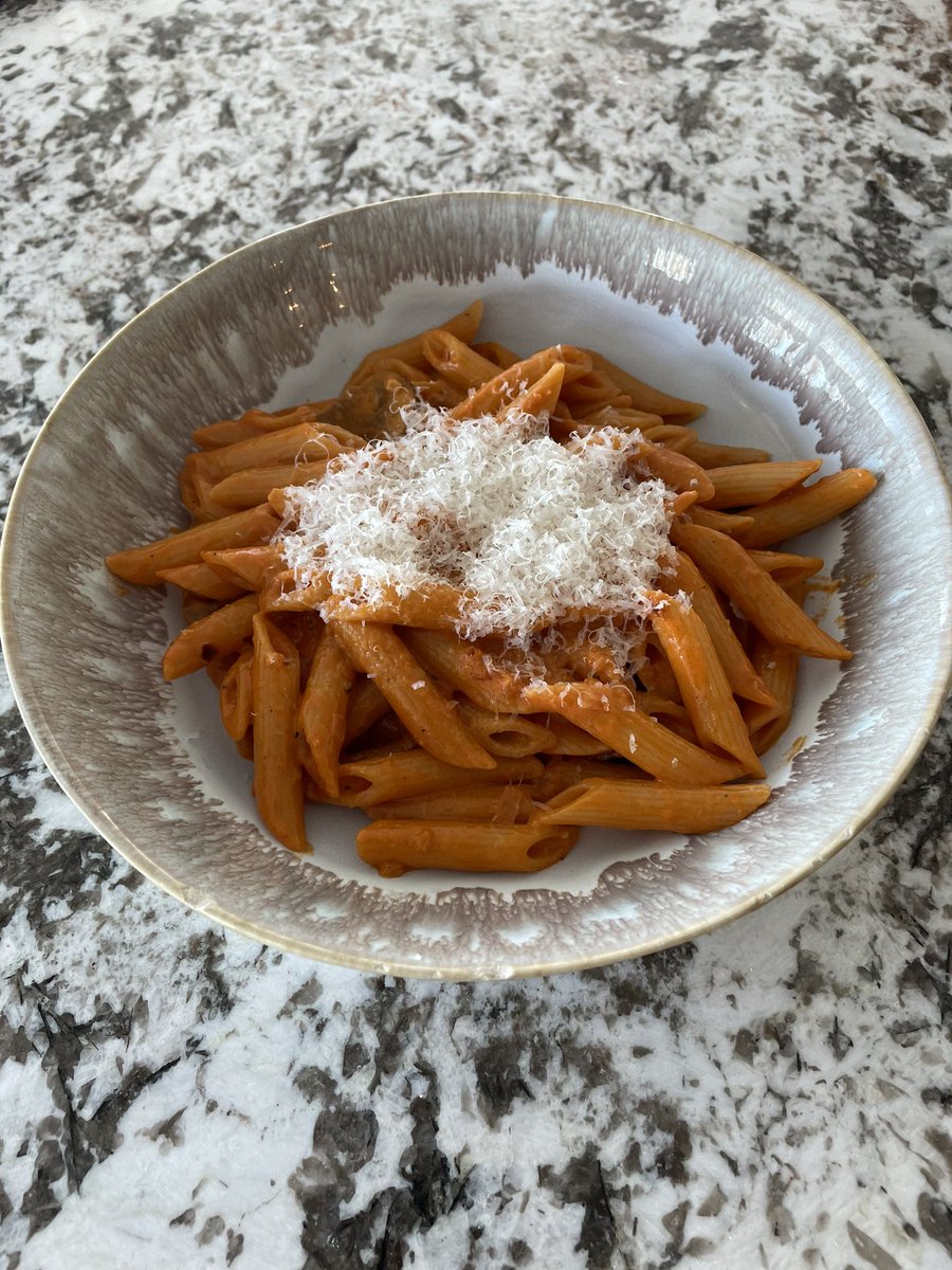 dr damus tweet media