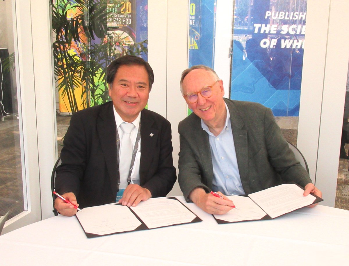 NIED_en's tweet photo. On 16 July, NIED President, Dr. Kaoru TAKARA, had a meeting with Esri President, Mr. Jack Dangermond to renew the Memorandum of Cooperation between the two organizations. #NIED has been using @Esri software to create disaster information products and sharing them with the public. https://t.co/hgCIGVSP0k