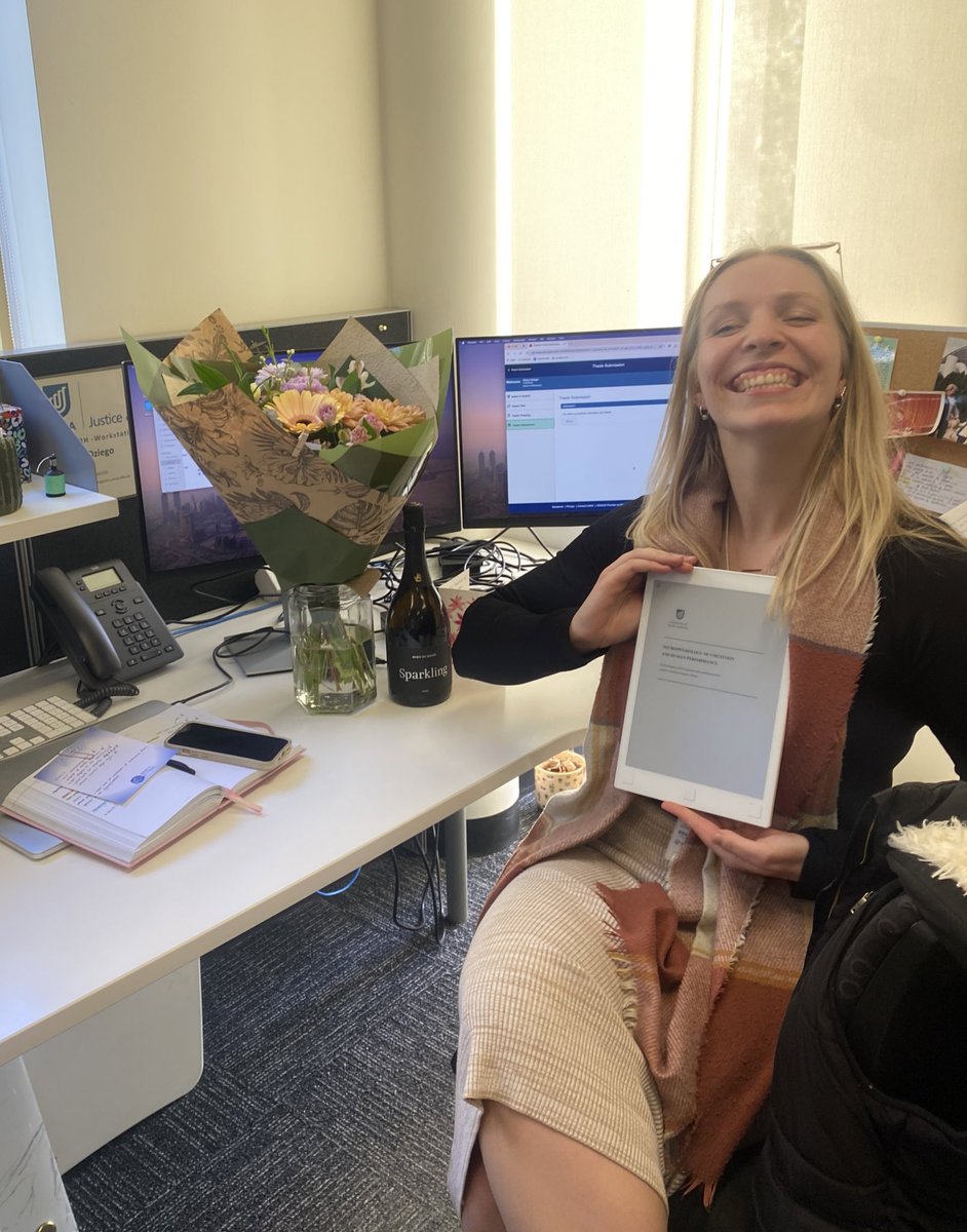 Chloé Dziego tweet media