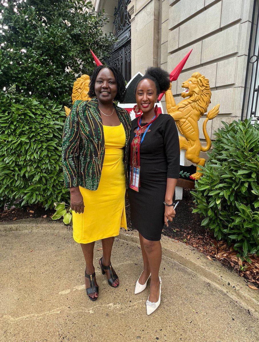 KenyaembassyDC's tweet photo. 3/3 CDA Ms. Toroitich congratulated the Fellows on their graduation and successful completion of the program, encouraging them to leverage the skills and experiences gained to make a positive impact within their communities. https://t.co/prLQuyAlH0