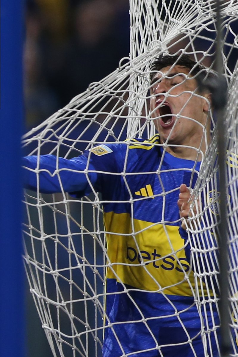PlanetaBoca's tweet photo. ASÍ SE GRITAN LOS GOLES EN BOCA https://t.co/a43TcJfMJ5