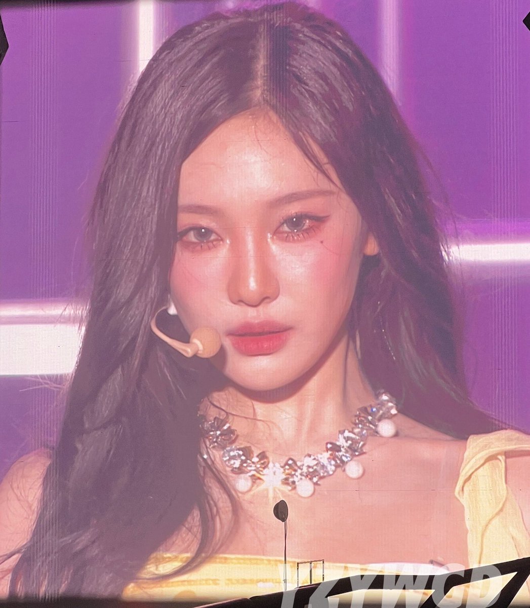 ningning tweet media