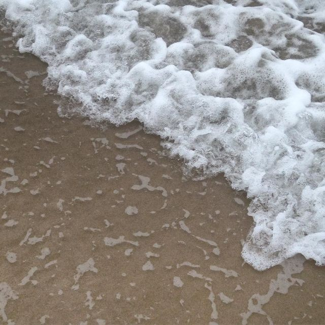 updateswiftbr's tweet photo. Bem-vindo, agosto! 🌬️🧂 https://t.co/XlLEeOE9jJ