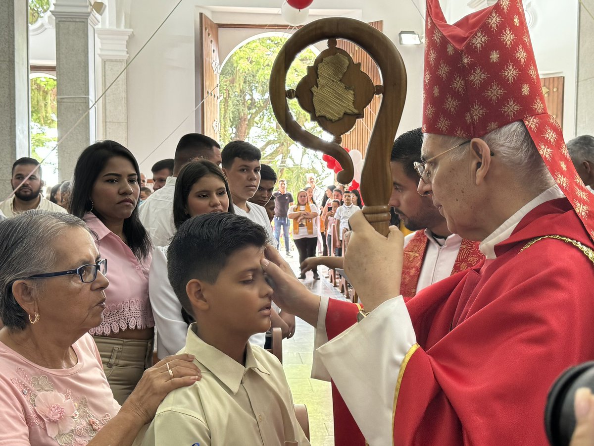 DiocesisSC's tweet photo. Confirmados 204 jóvenes en la parroquia San Judas Tadeo en Umuquena este miércoles 31 de julio https://t.co/aDbVOvAPg4