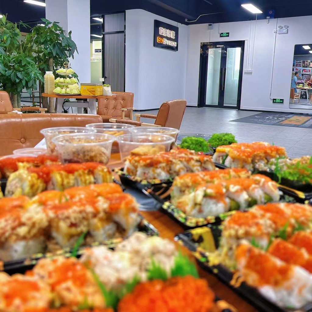 Yanny91025's tweet image. ◡̈⁺¹ Años y años de alegría.
WhatsApp:+86 17343764625
WhatsApp negocios: +86 15363673304
Página web:sostron.com
#videowall #indoorledscreen #finepitch #ledpanel #ledcabinet #ledscreen #sostronled #outdoorLED #LEDDisplays #ads #advertisement #media #SoStron