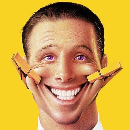 عندما تبتسم لك الدنيا، تكون تجاربك مليئة بالسعادة والنجاح واللحظات الإيجابية التي تجعل حياتك أكثر إشراقًا وبهجة. هذه اللحظات غالبًا ما تكون نتيجة لتراكم جهودك الشخصية، ودعم الأشخاص المحيطين بك، وبعض الحظ الجيد.

أمثلة على ابتسام الدنيا لك :

1. العائلة والأصدقاء :
   - تشعر بدعم