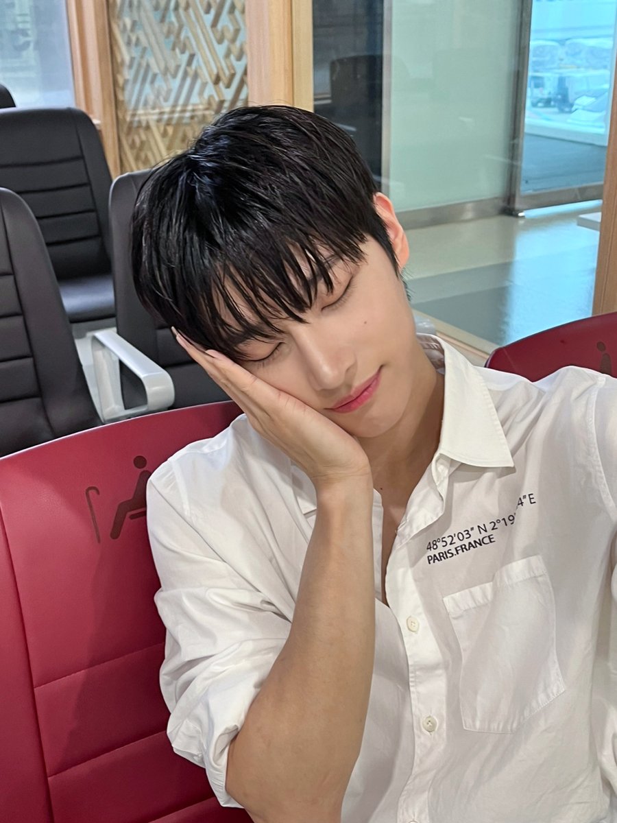 onepact_'s tweet photo. [💙_#예담]        

일본 잘 다녀 올게 🌱🩵

#ONEPACT #원팩트 
#YEDAM #예담 https://t.co/MT4r62qYfY
