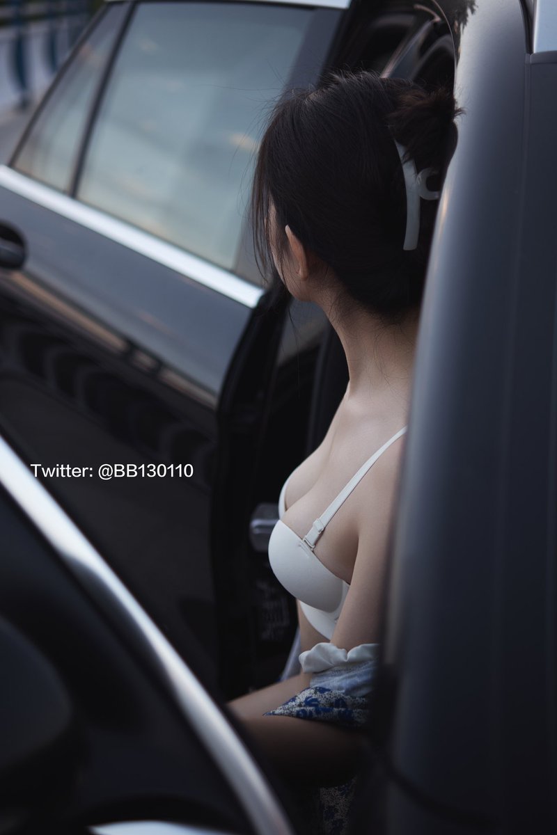 往哪走，都是往前走。

<a href="/luchu888/">在人前羞耻的露出裸体💋</a>

#露出 #暴露 #户外露出 #人前露出