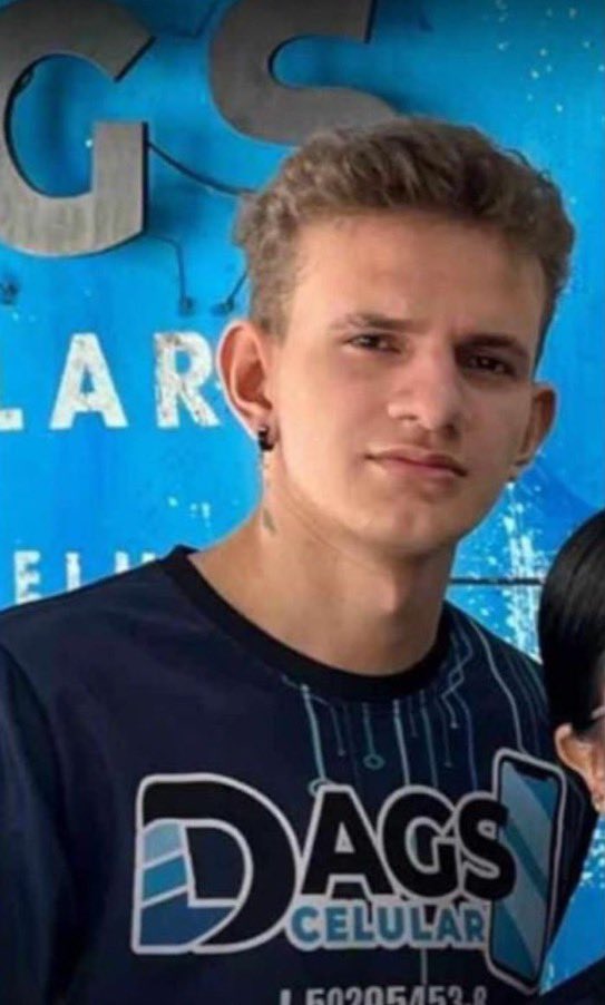 Miguel Suárez, desaparecido 

Visto por última vez en Chivacoa - Yaracuy, tiene 20 años.