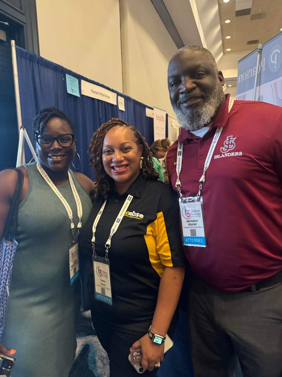 CarlaWpe's tweet photo. On the eve of the 24/25 school year, I’m reflecting on the amazing conferences I attended this summer to learn, collaborate, & GROW w/ fellow educators! Ready to approach the new year with a continued GROWTH mindset for ALL students, ALL families, ALL staff. #SREB2024 #SCASA https://t.co/sg6U5z9pjn