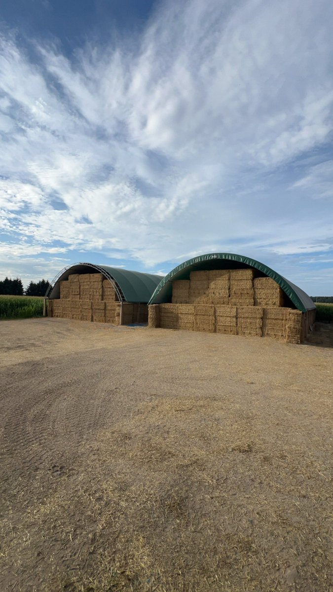 Been a hot minute since we’ve got the straw in by the end of July, and that the rakes stayed parked in the shed. Major accomplishment Iykyk. Now to drag a 💩 spreader around till 🎅🏻