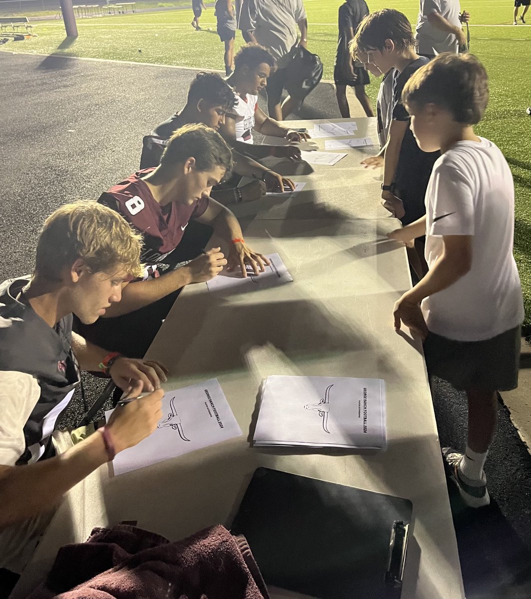 Casey Vogt (@coachcaseyvogt) on Twitter photo <a href="/GRHS_Football/">GRHS Football</a> Youth Football Skills Camp was a huge success. Thank you to our players and coaches! <a href="/WeAreGRHS/">@WeAreGRHS</a> <a href="/pinkpatterson/">Heather Patterson</a> <a href="/CoachADutch/">Coach Alicia Dutch</a> <a href="/GRHS_Football/">GRHS Football</a> Youth Football Skills Camp was a huge success. Thank you to our players and coaches! <a href="/WeAreGRHS/">@WeAreGRHS</a> <a href="/pinkpatterson/">Heather Patterson</a> <a href="/CoachADutch/">Coach Alicia Dutch</a>