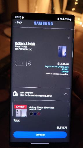 PradeepkTomar's tweet photo. Why customer at fault???
@SamsungCanada @Samsung 
While ordering Fold6, it is showing 200$ applied but in total its not. Talked to customer care and they mentioned its a fault and they will raise it but can't fix it. Now my question is why customer suffer??? https://t.co/0zv07wuBtJ