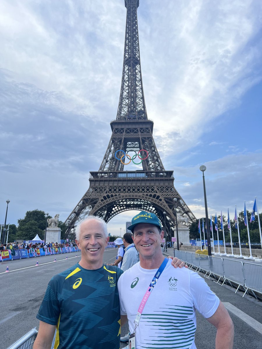 drmatthislop's tweet image. 20km race walk. Iconic location. Good to see my old work mate Dr Paul Blackman.