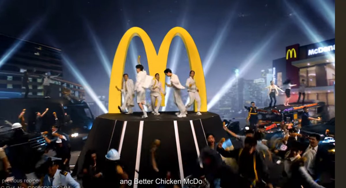jorgesnic's tweet photo. The concept 👌🏻

✅ Students
✅ While Collar Workers
✅ Blue Collar Workers
✅ Representations from different walks of life i.e. a Jeepney and Bus Driver, a security guards, a soldier and more

https://t.co/4L15ZArhR0

#AtinToChickenMcDo
@SB19Official #SB19
@McDo_PH https://t.co/GbhAiJNnuq