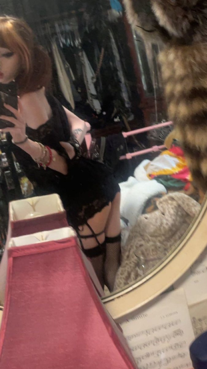 rawrkittyyy's tweet photo. haiiiiii:33 selling content :00 #findim #paypig #sellingcontent #buyingcontent #sellingcomtent #sex #nsfw #nafwtwt #feet #egirl #gothgirl https://t.co/jsKdcsd3Ce