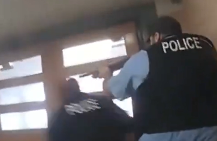 GrandGeneralCam's tweet photo. @shanermurph holy shit I am convinced the officer in black would've lost his head if the shooter peaked right here https://t.co/fTv3RCManI
