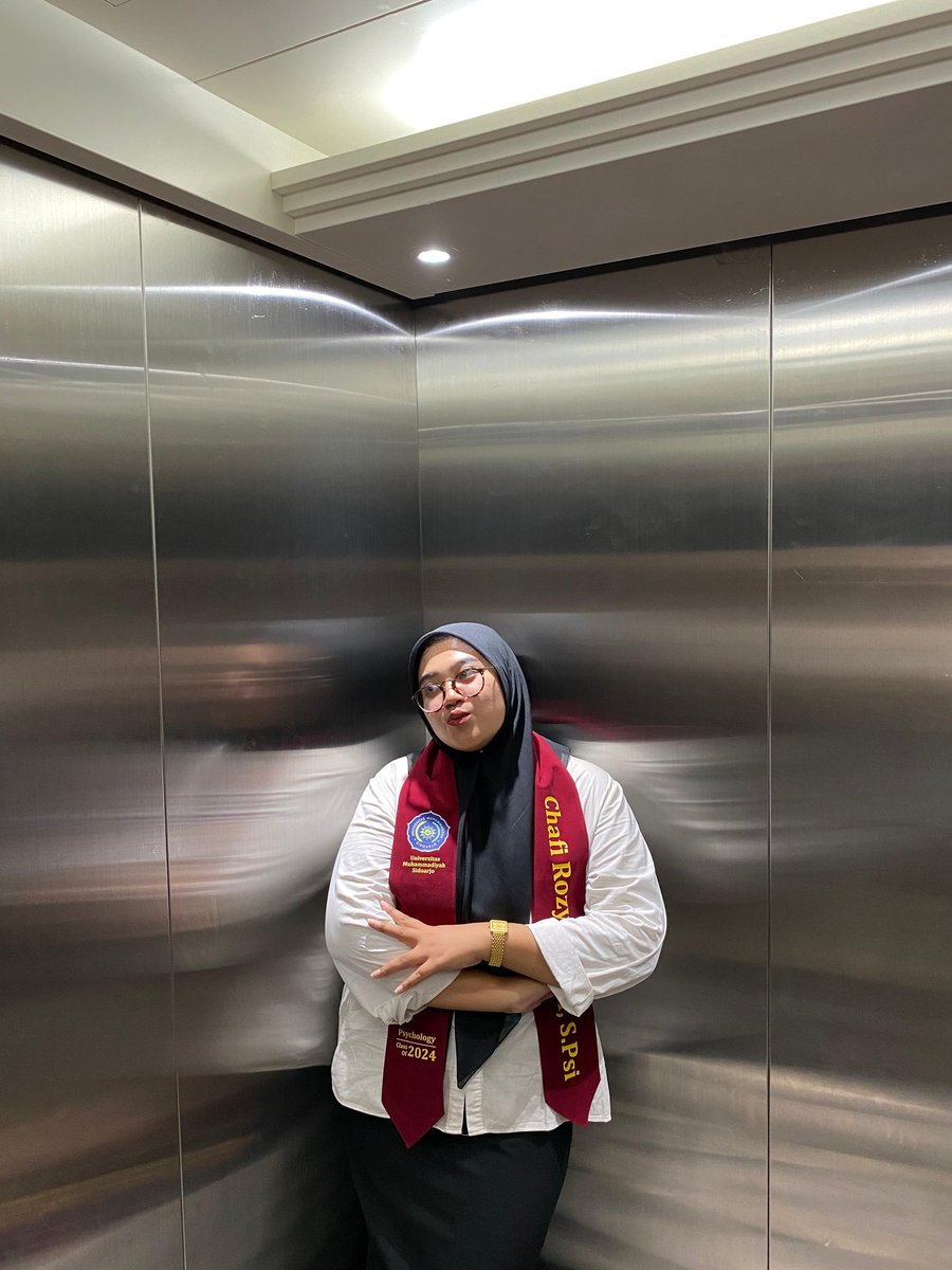 nonacapi's tweet image. masyaallah alhamdulilah akhirnyaa hahahaaa🌻
S.Psi🌻