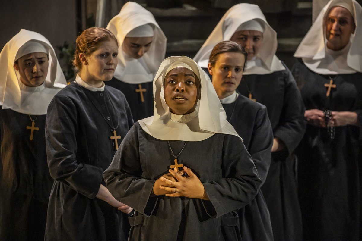 Il trittico has won the Critics’ Circle Music Award for Outstanding Achievement in Opera for 2023.  🏆 Congratulations also to Francesca Chiejina, who starred in the production, and has won the Critics’ Circle Young Talent Award for Voice. 👇
ow.ly/C2EE50SOnnH