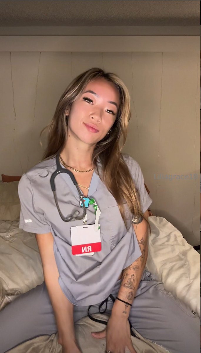 LucyLee メ𝟶メ𝟶 tweet media