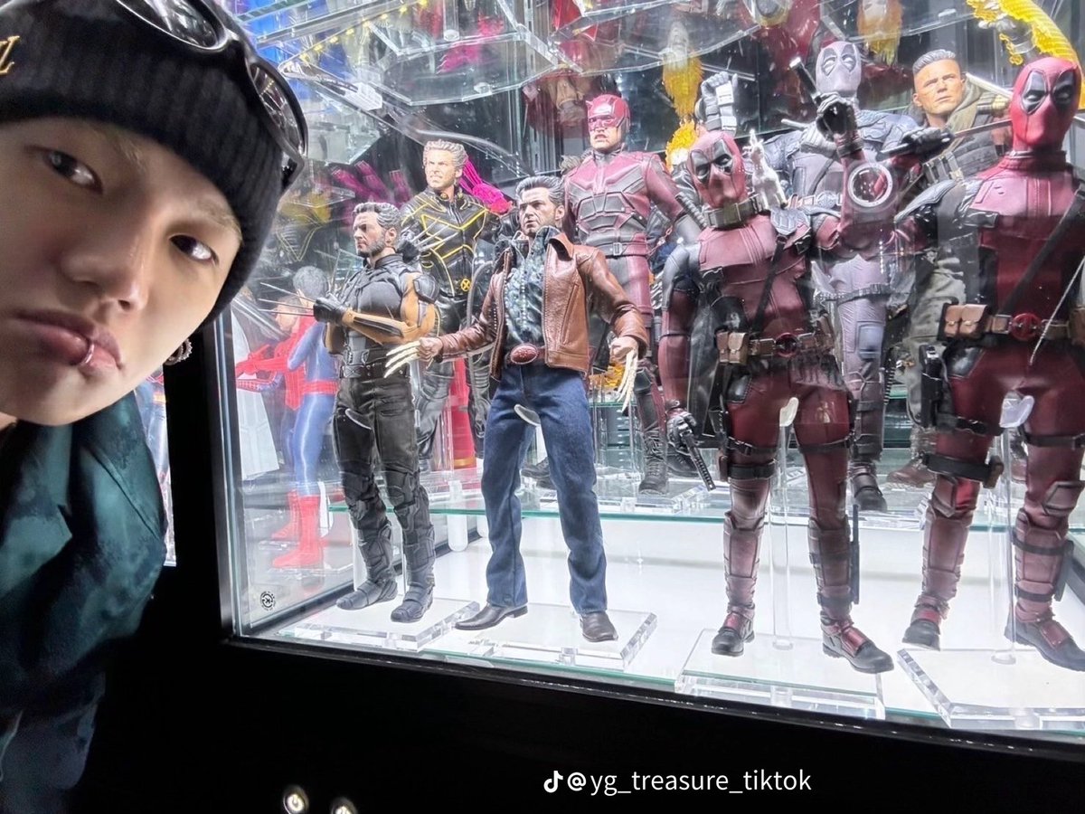 SiPalingMarvel's tweet photo. LFG MARVEL JESUS -Hyunsuk @treasuremembers 

#SiPalingMarvel https://t.co/RBu4f4T5Wb