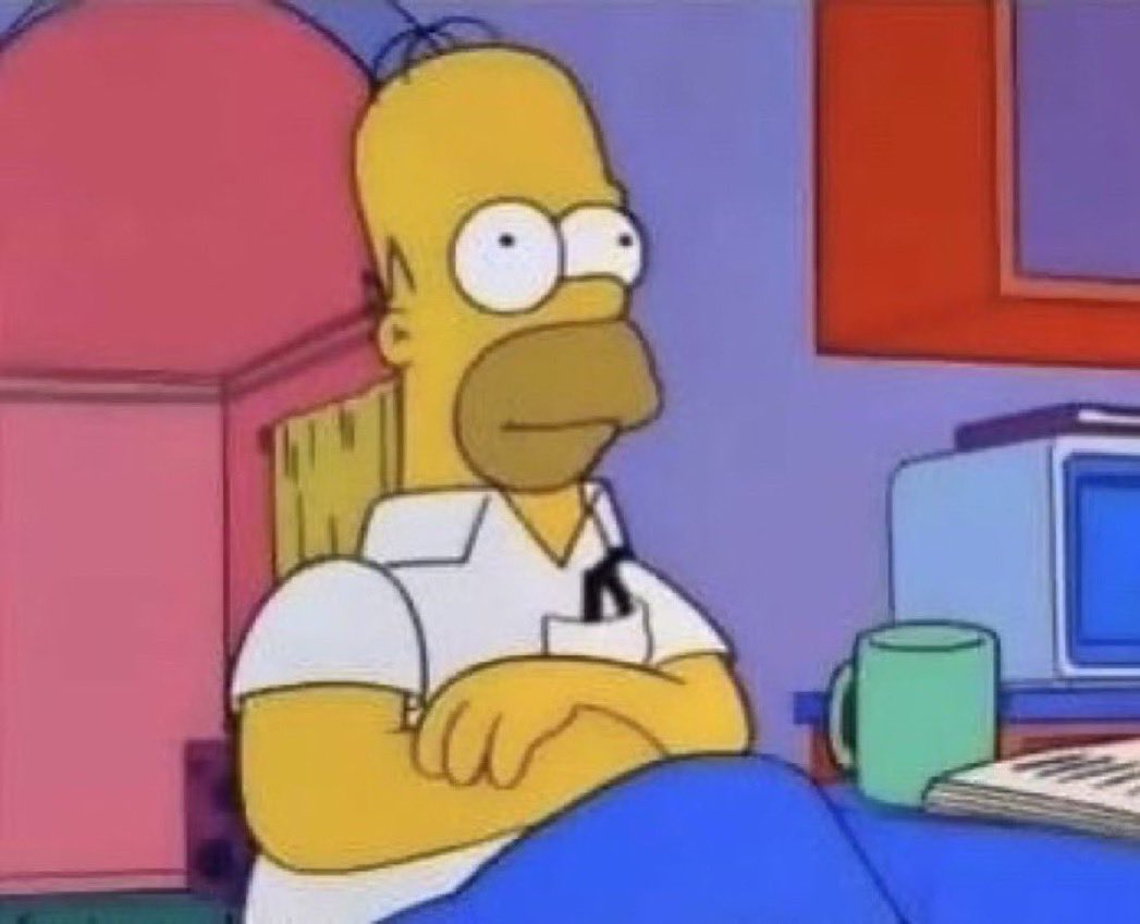 Yo,  esperando que deje de sonar la llamada para preguntar por WhatsApp que quiere