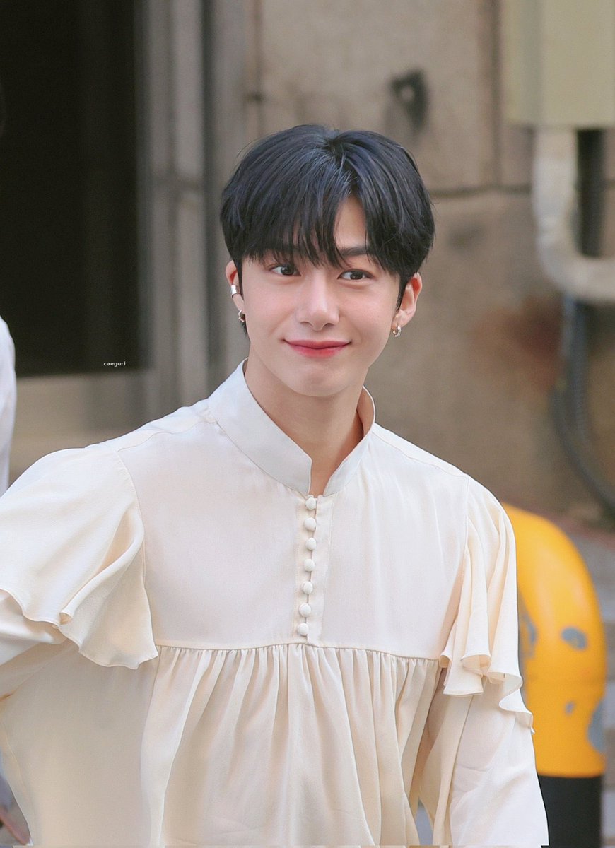 hwonpics's tweet photo. D-285 

prince hyungwon 👑 https://t.co/z5U1Bp4P36