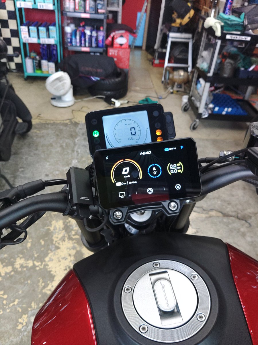 lightning7377's tweet image. #レオンチーノ