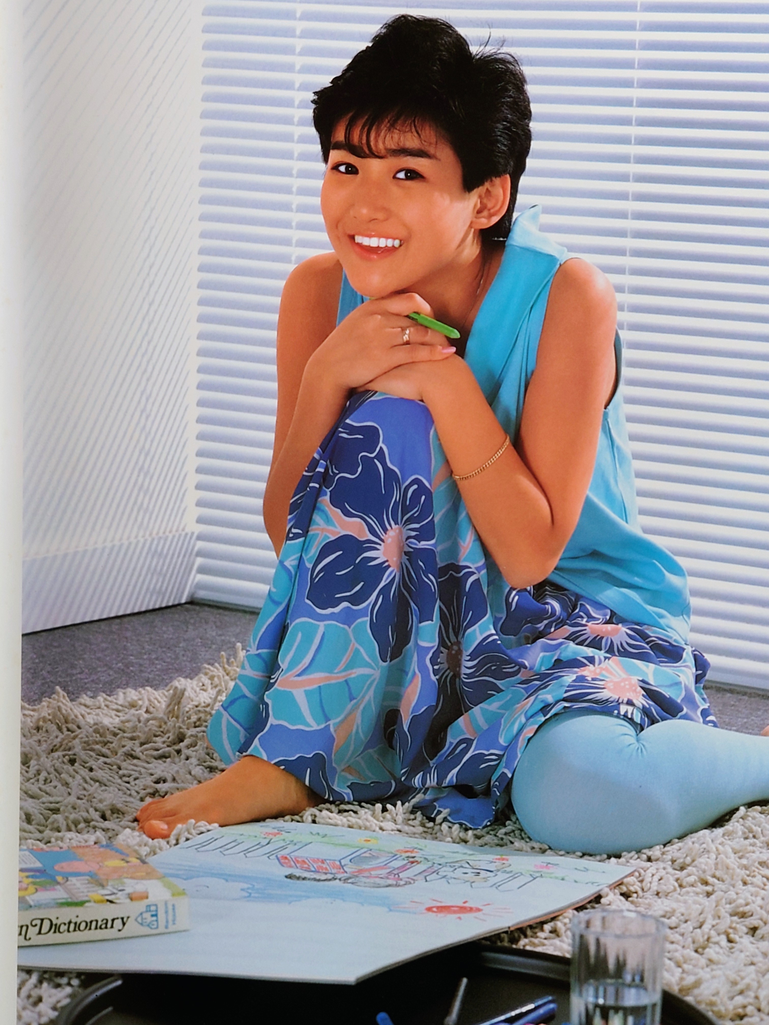 岡田菊恵、【シンデレラごっこ】、希少な額装用画集より、新品額装付、状態良好 ☆ 𝟚𝟝時のシンデレラ ☆࿐⋆* on X: 