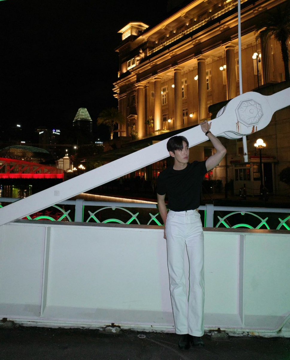 Tor_niran's tweet image. 📸🌉🫶🏻🩷
@LeeThanapob 
#thanapob_lee