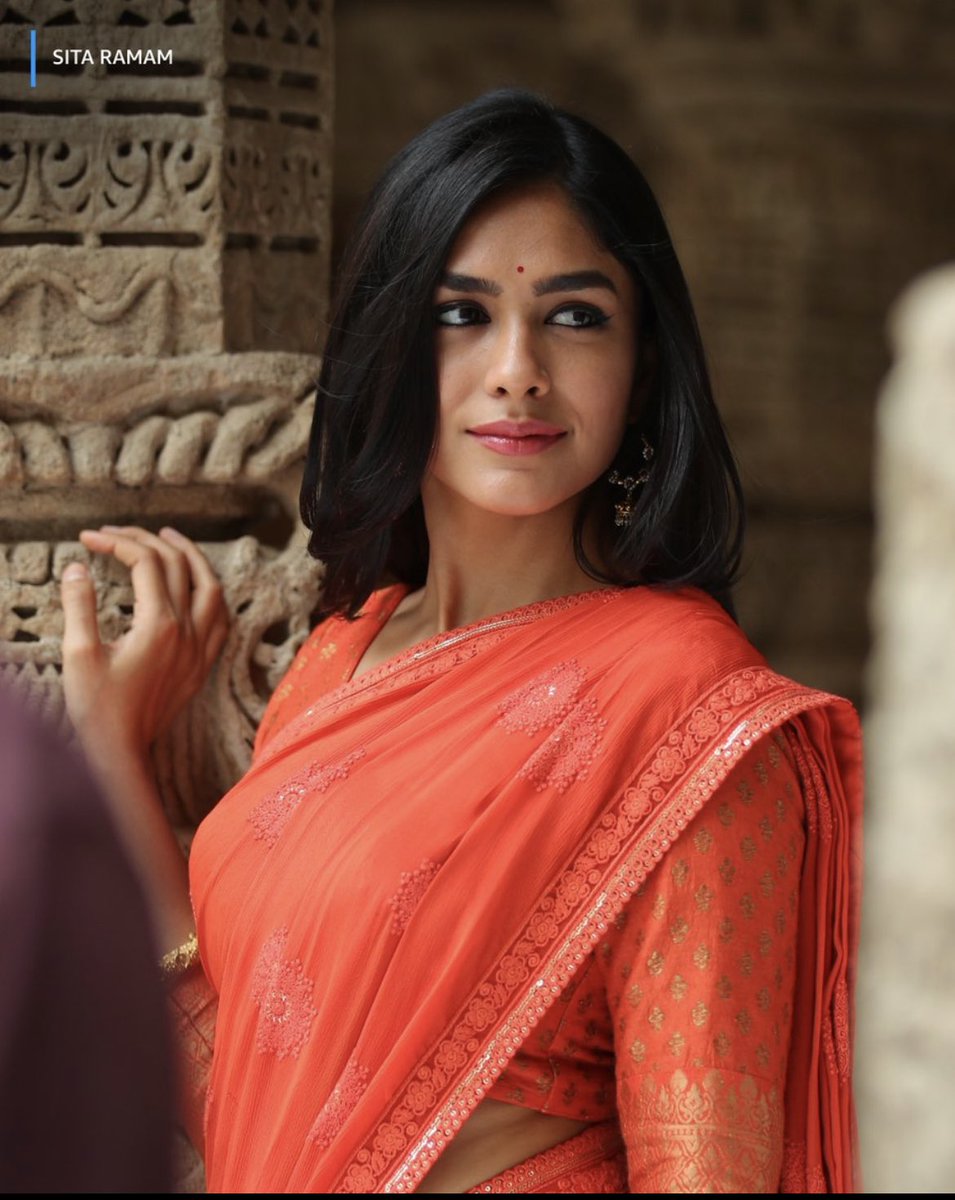 Team Mrunal Thakur ❤️🇮🇳🦋 tweet media