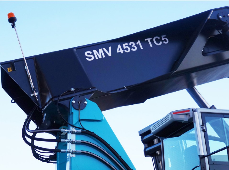 PatersonSimons's tweet image. Maximize your #LiftTruck #efficiency with The @Konecranes  Automatic #Greasing #System!🚜

patersonsimons.com/maximize-your-…

#wearepatersonsimons 🌍 🏗 #westandcentralafrica #konecranes #kclifttrucks #lifetimeadvantage #value #liftingsolutions #heavylifting #heavymachinery