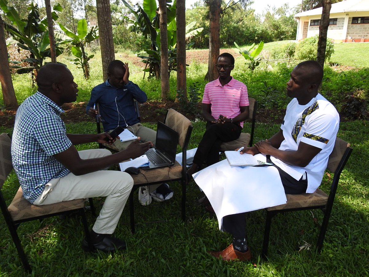 PamojaFT's tweet photo. Ongoing Peer-to-peer reflection workshop among Peace Champions from Bungoma and Kisumu Counties. 
Reflecting, learning, transforming: Peace in action.

#peacebuilding #CommunityEngagement #peaceandgovernance #p4timpact https://t.co/aQJaM3n0KP
