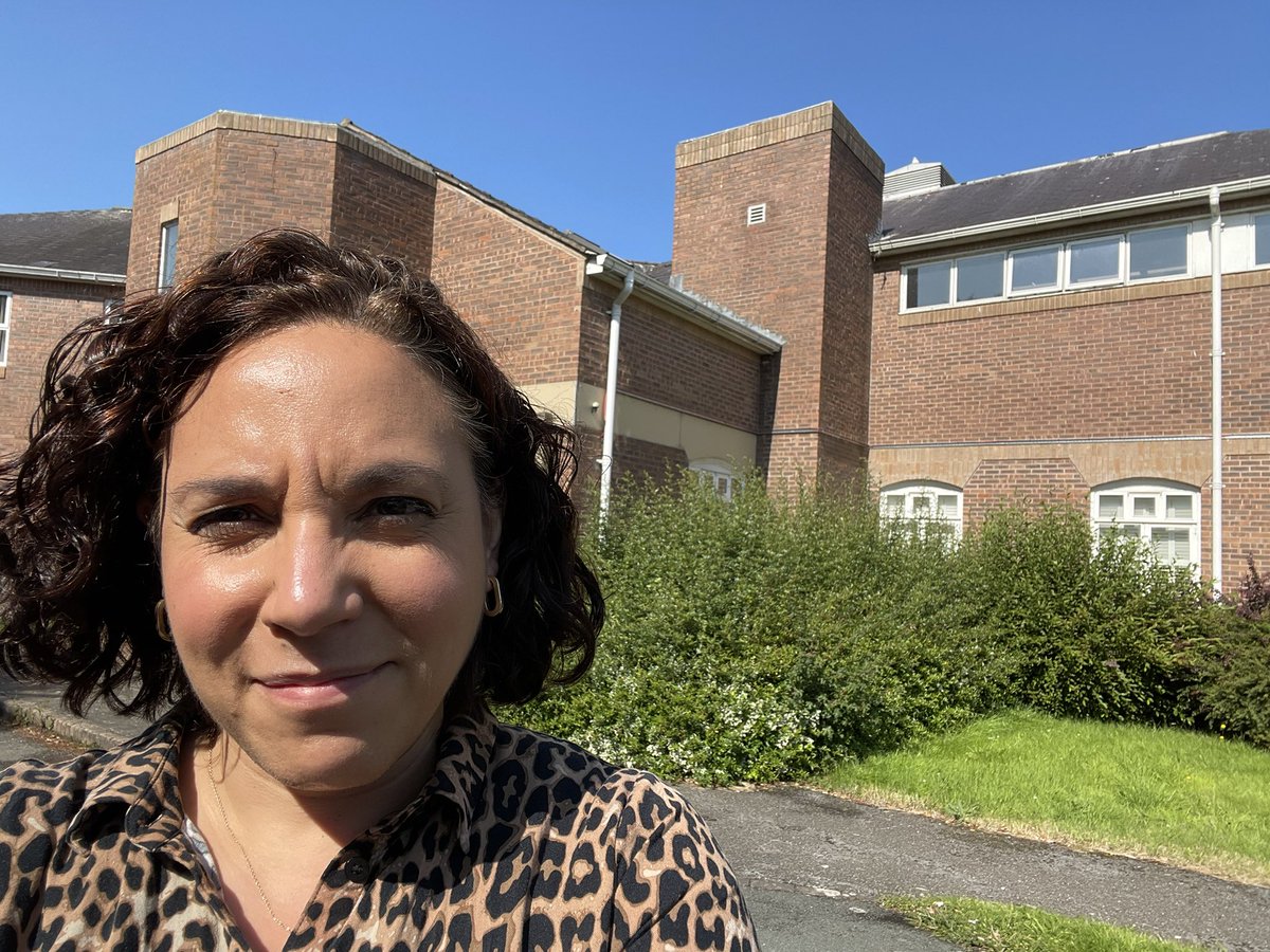 GeorgieTibbott's tweet photo. Big blue skies over Wrexham Maelor Hospital at the minute! Here meeting FYIs starting today. Good luck everyone! I’m in the Medical Institute with all the information you need about @BMA membership and the work of @BMACymru https://t.co/W3gsUftt9S